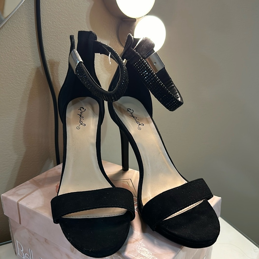 Qupid heels black